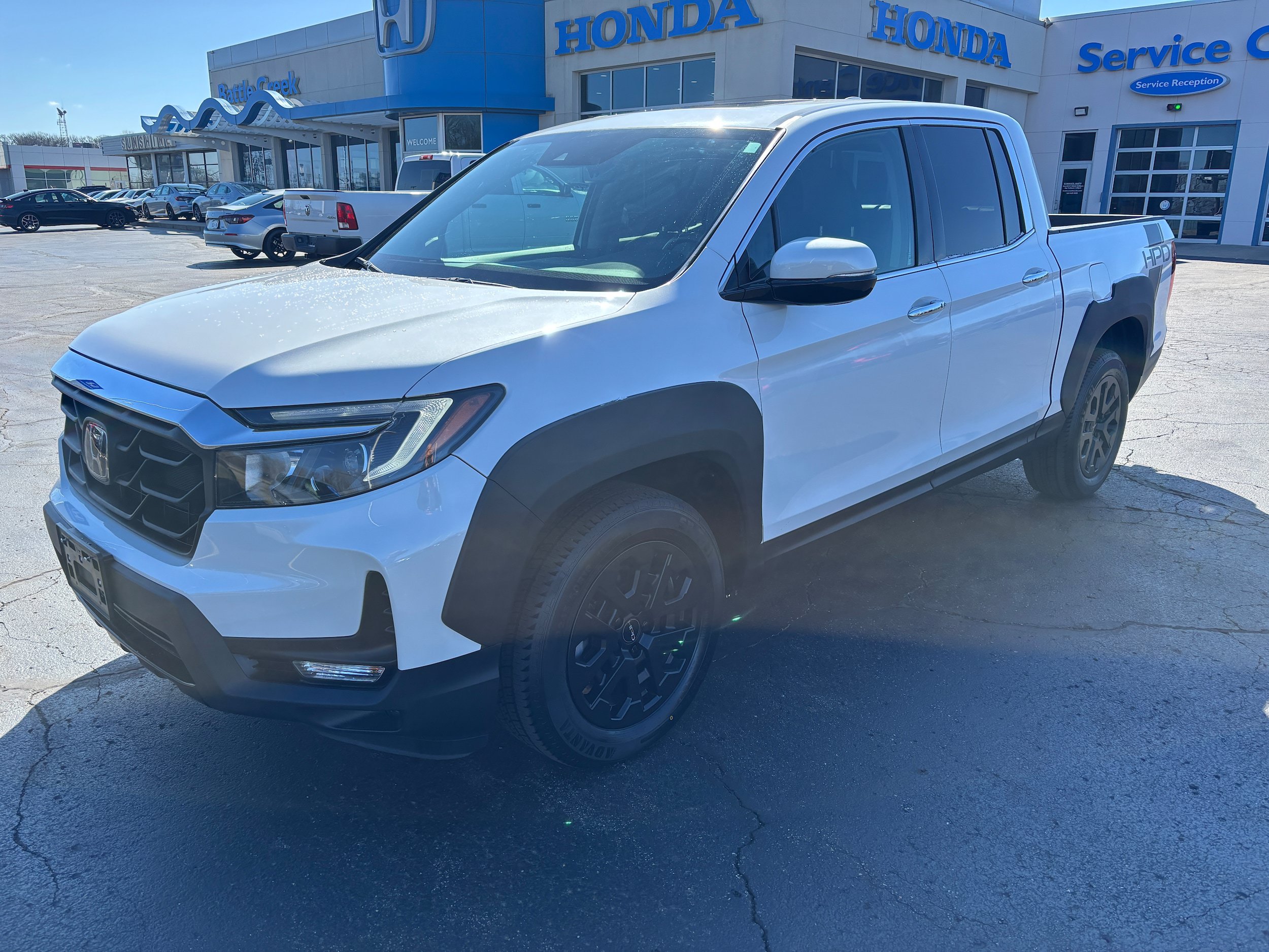 Used 2023 Honda Ridgeline RTL-E image 2