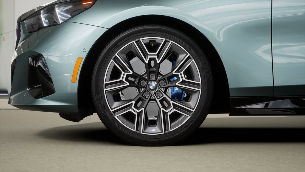 New 2026 BMW 530i w/ M Sport Package image 7