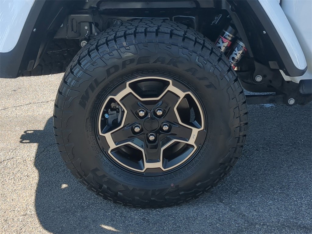 Used 2022 Jeep Gladiator Mojave w/ LED Lighting Group image 7