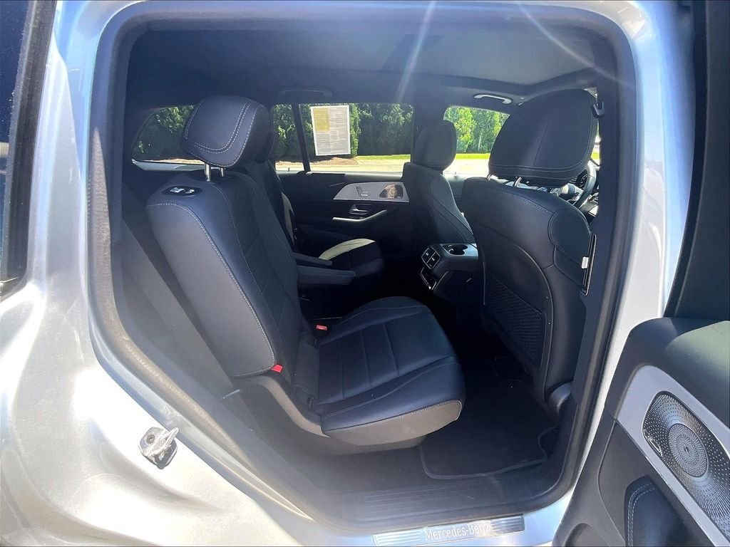 Used 2025 Mercedes-Benz GLS 450 4MATIC image 16