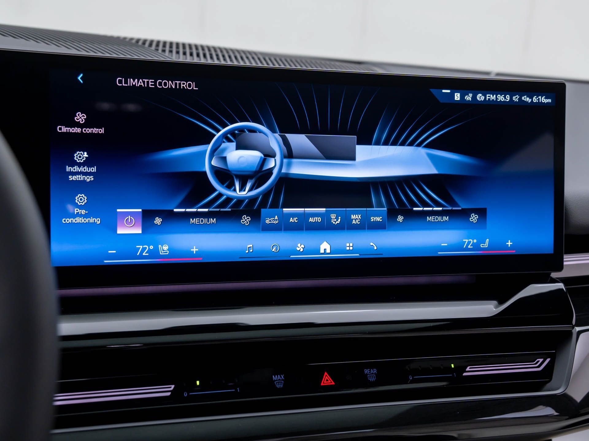 New 2026 BMW 530i xDrive AWD/4WD image 25