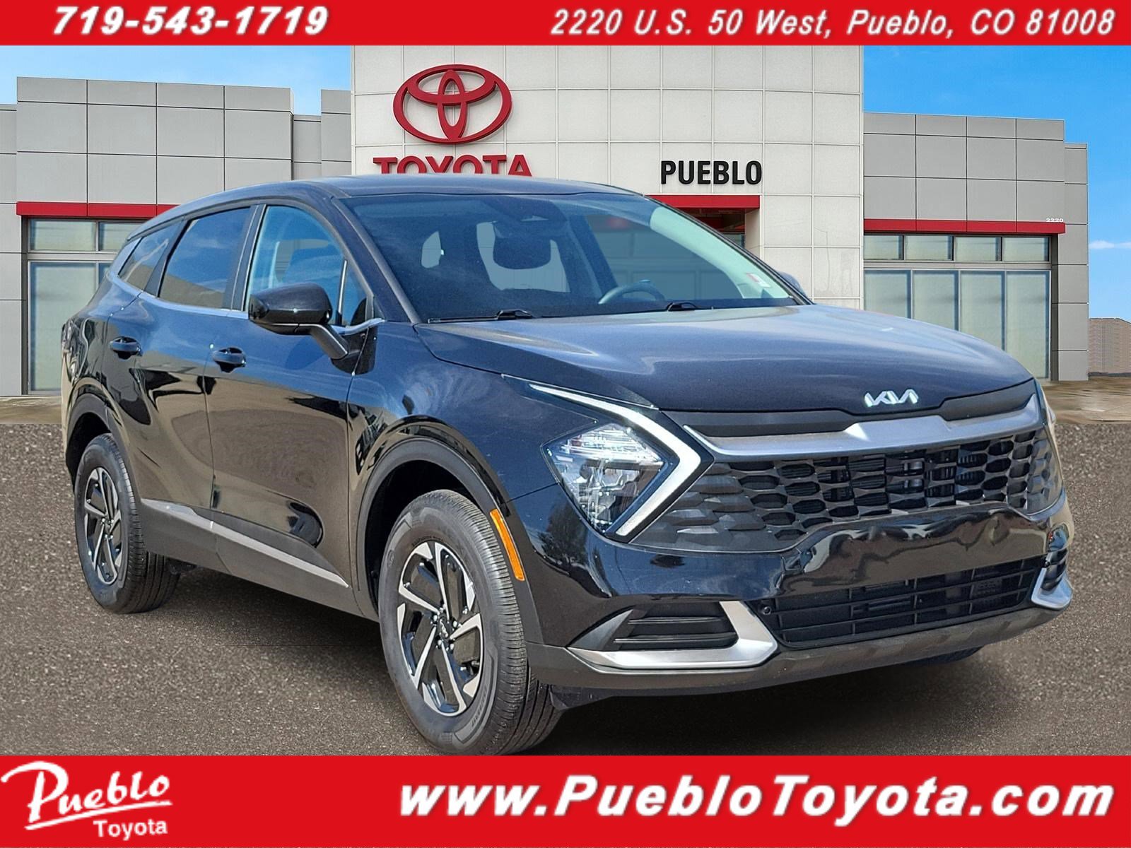 Used 2023 Kia Sportage LX image 1