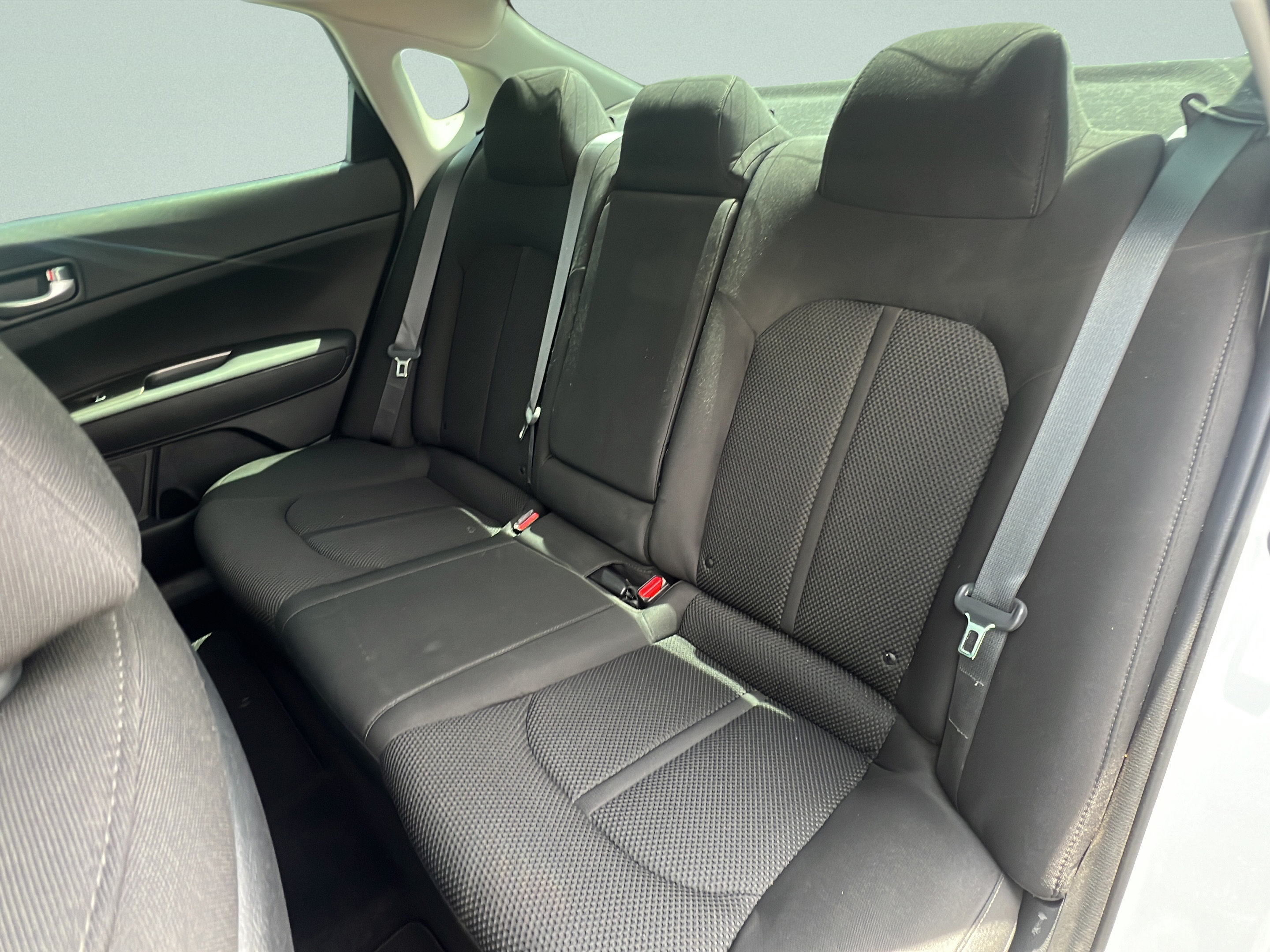 Used 2020 Kia Optima LX FWD image 9