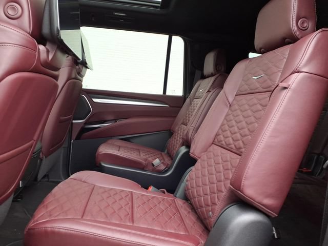 New 2026 Cadillac Escalade ESV Luxury w/ Touring Package AWD/4WD image 8
