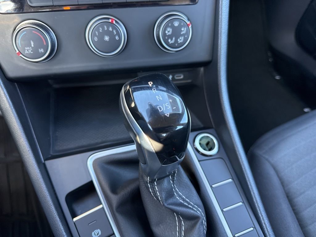 Used 2024 Volkswagen Jetta S image 15