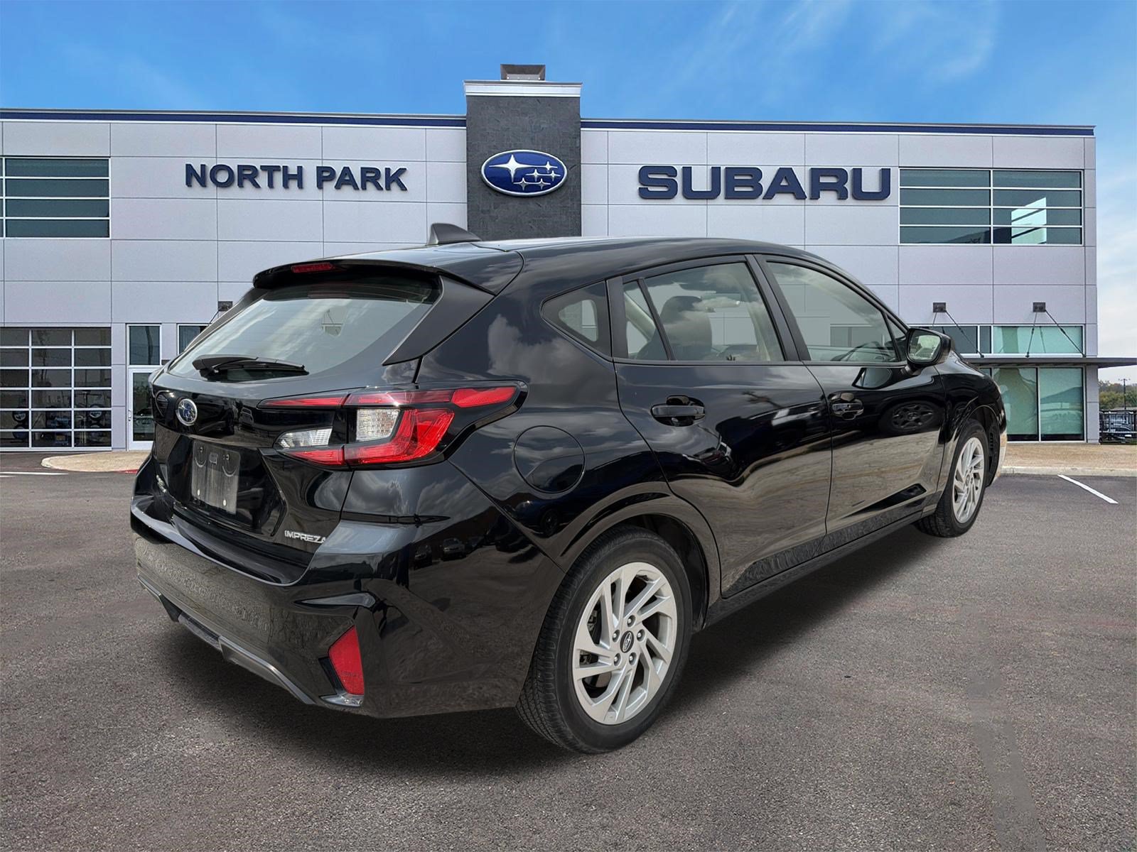 Certified 2024 Subaru Impreza 2.0i AWD/4WD image 3