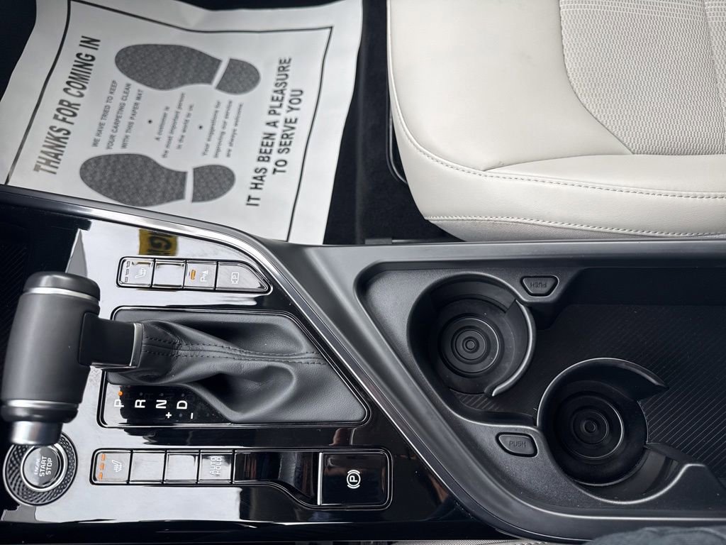 Used 2023 Kia Niro EX image 27