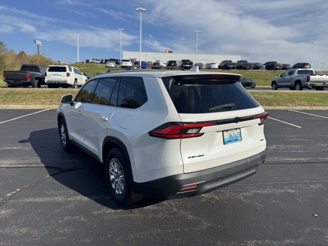 Certified 2024 Toyota Grand Highlander XLE image 5