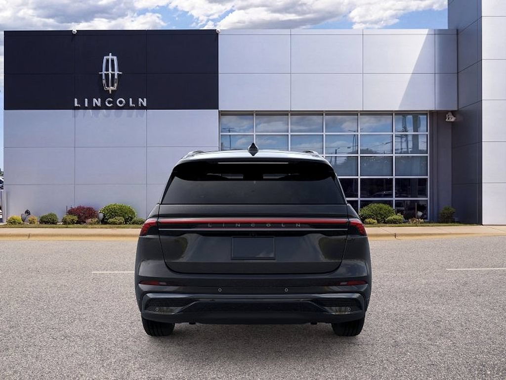 New 2026 Lincoln Nautilus Reserve w/ Jet Appearance Package AWD/4WD image 5