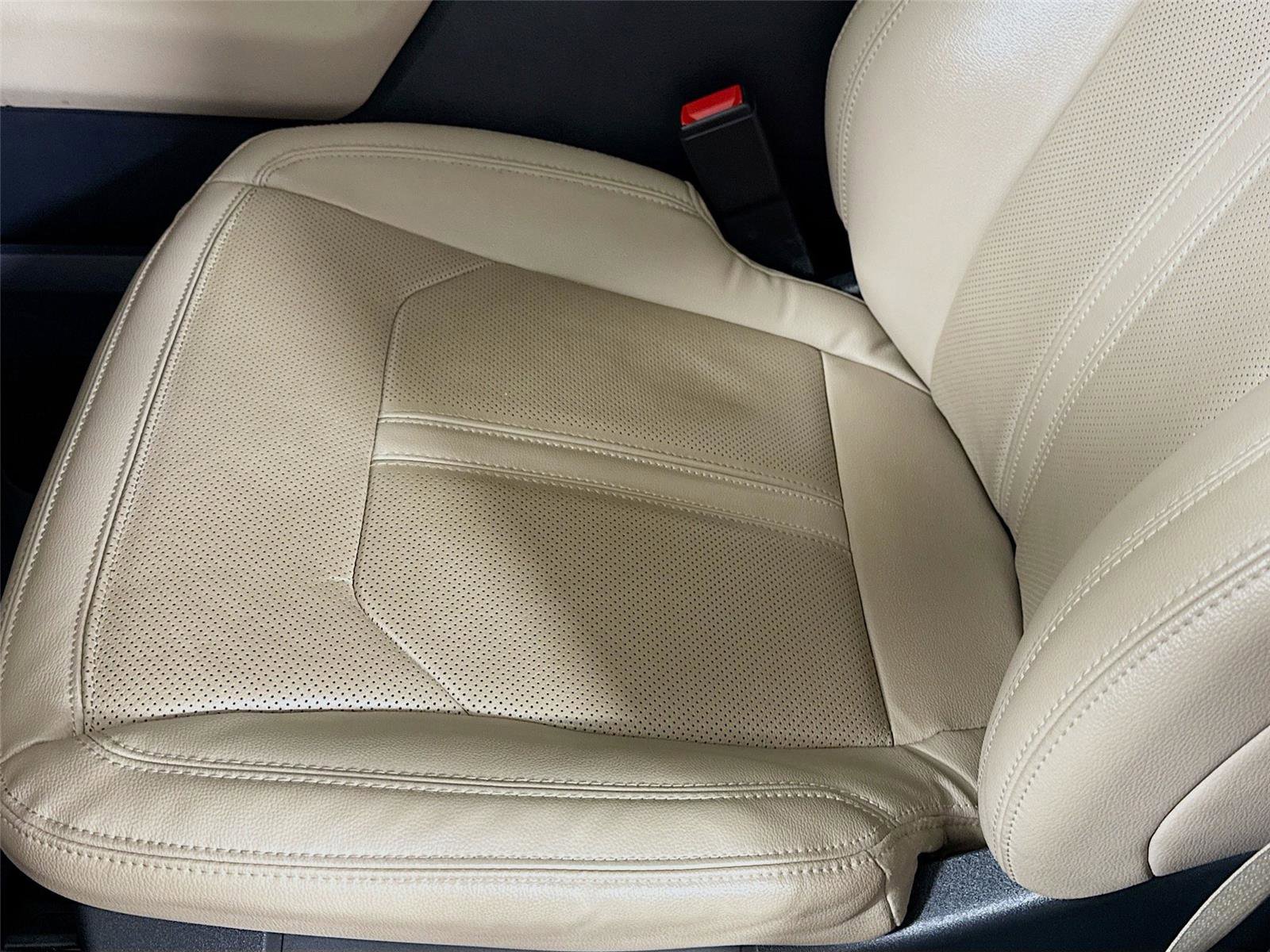 Used 2022 Ford Expedition Max Limited image 14