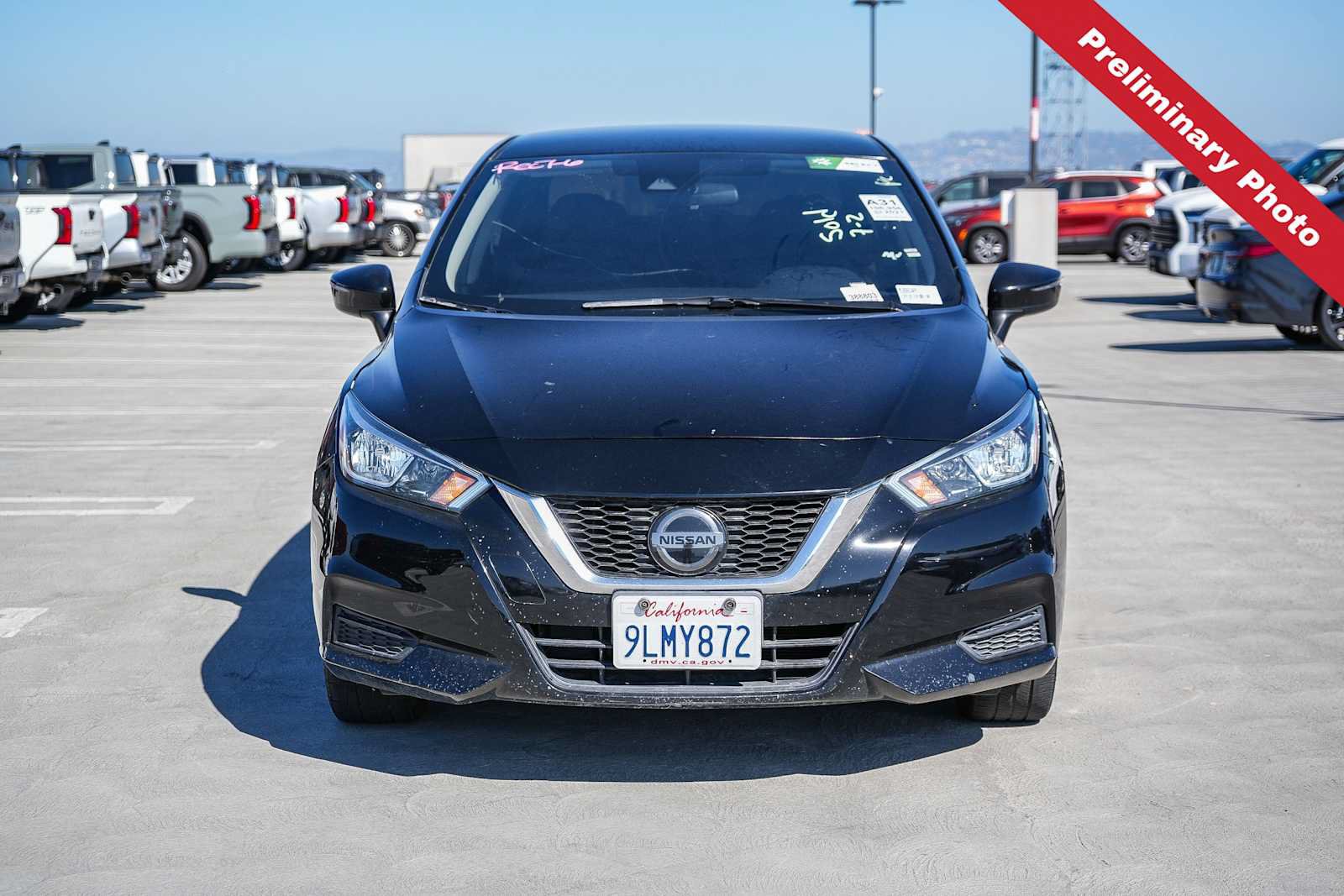 Used 2021 Nissan Versa SV FWD image 2