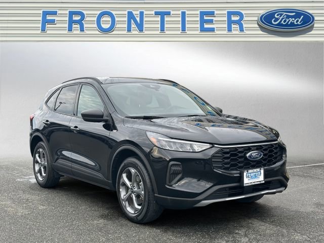 Used 2025 Ford Escape ST-Line image 8