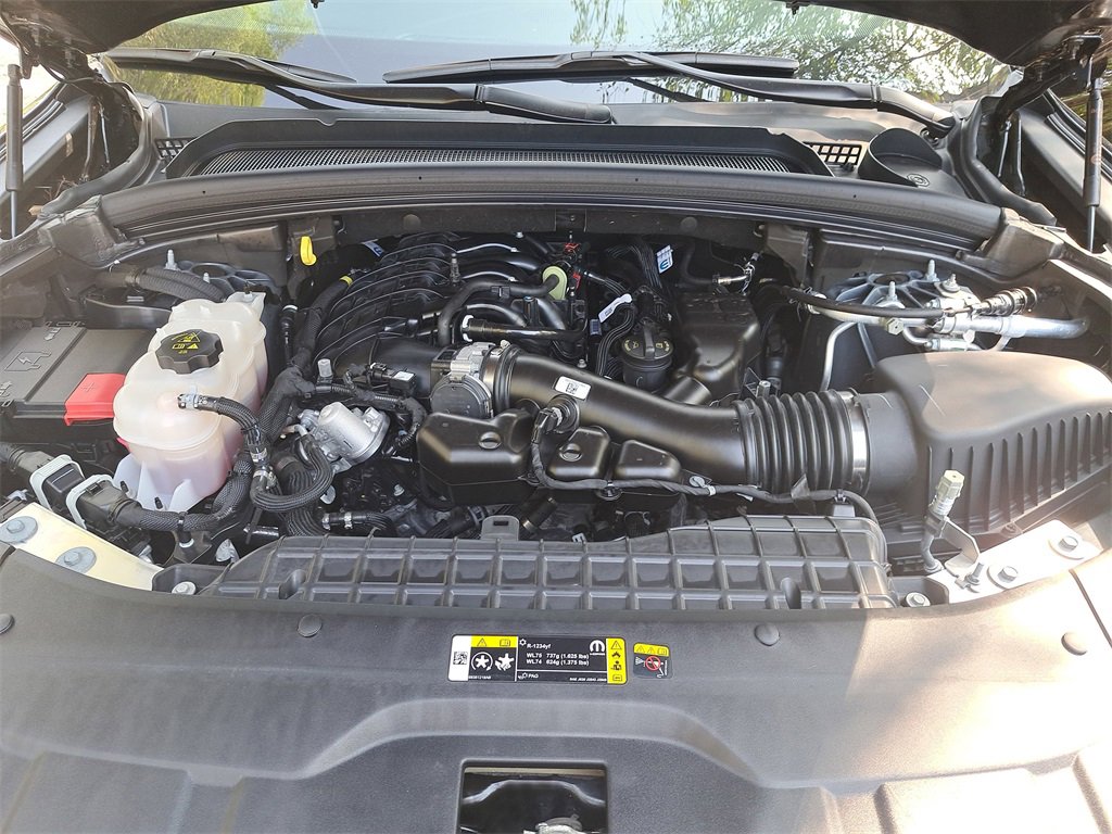 Used 2024 Jeep Grand Cherokee L Altitude image 32