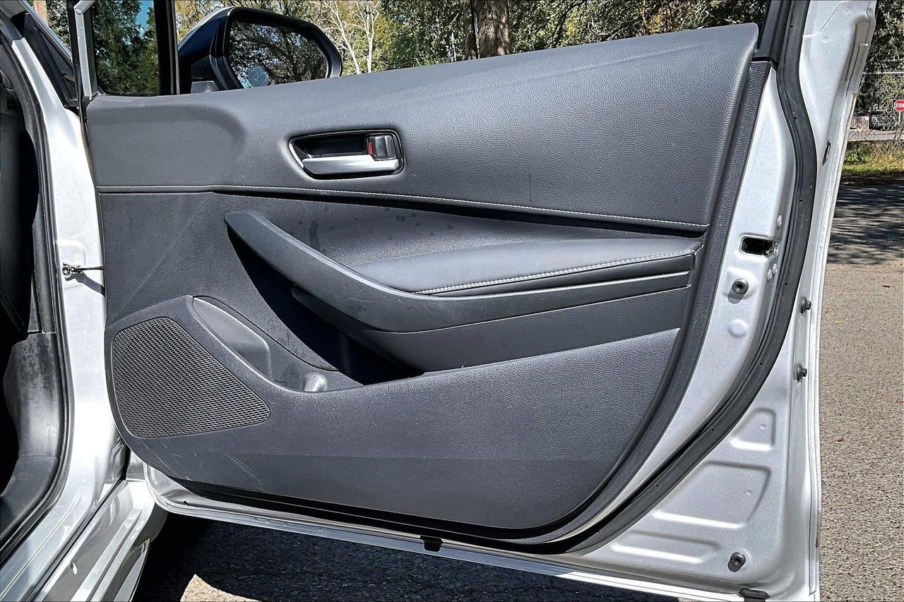 Used 2024 Toyota Corolla SE image 25