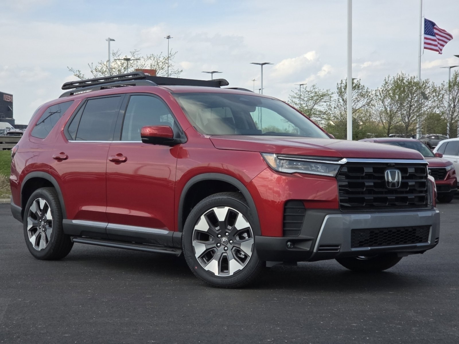 New 2026 Honda Pilot Touring image 2