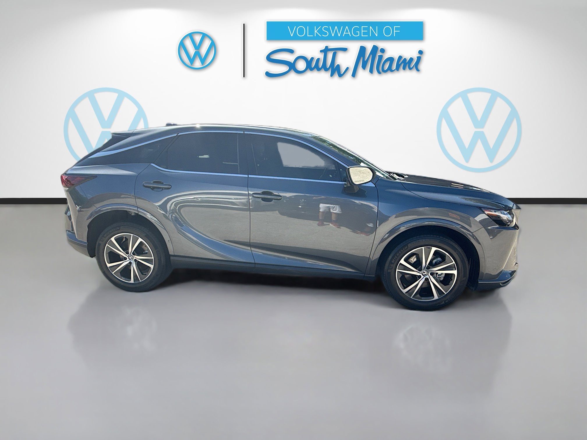 Used 2024 Lexus RX 350 FWD w/ Technology Package image 8