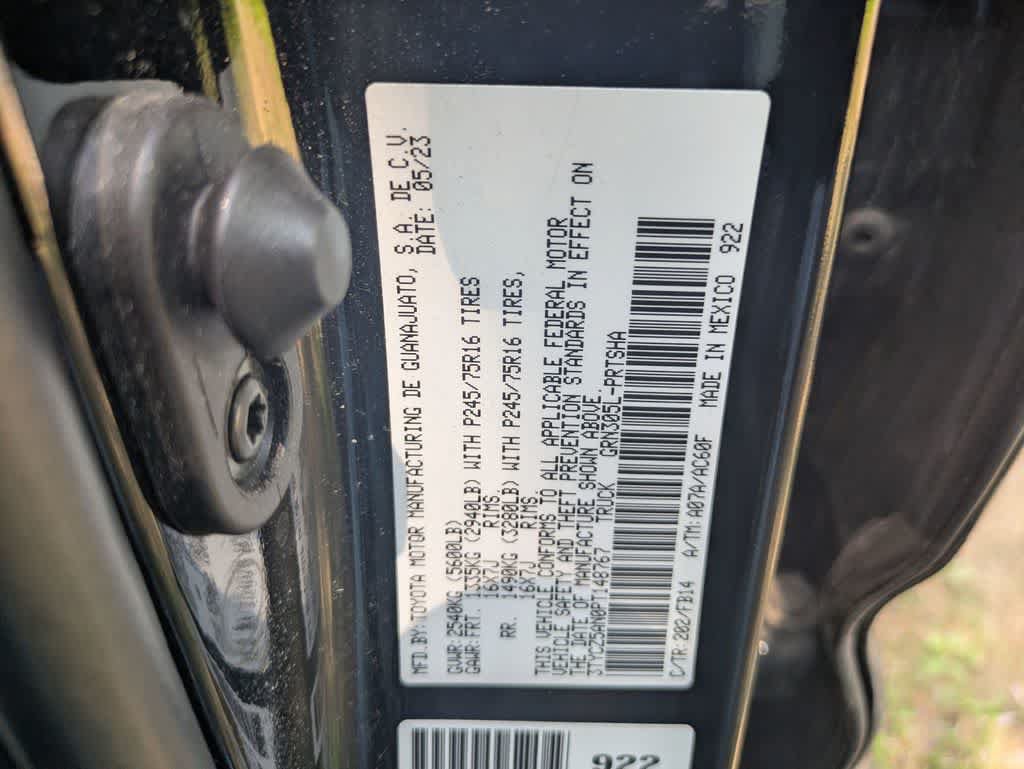 Used 2023 Toyota Tacoma SR AWD/4WD image 13