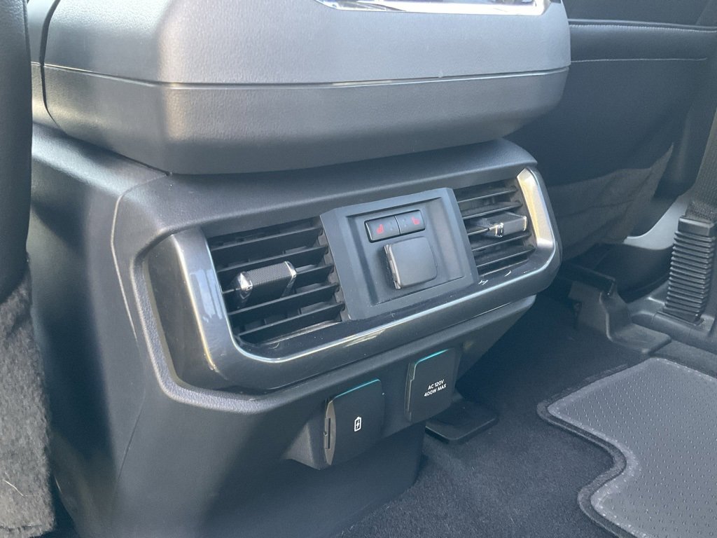 Used 2023 Ford F150 Lariat w/ Equipment Group 502A High image 16