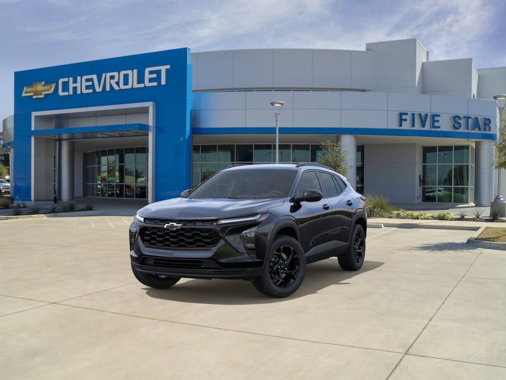 New 2026 Chevrolet Trax LT w/ Driver Confidence Package FWD image 8