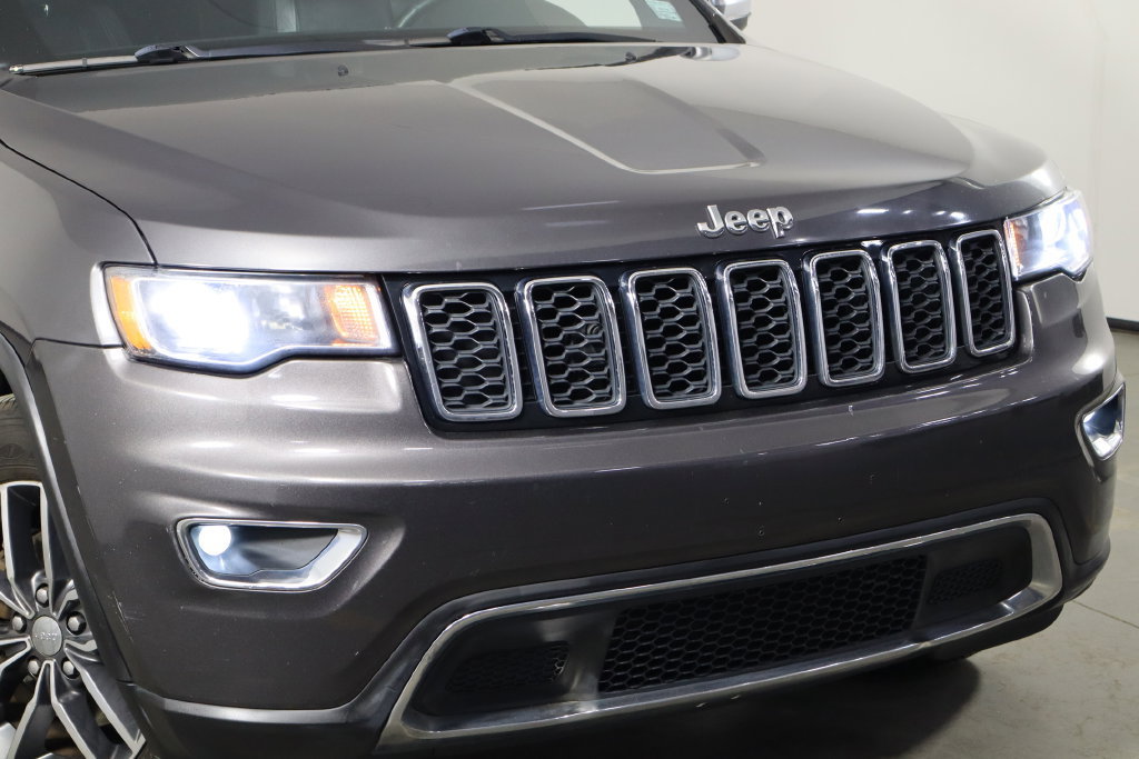 Used 2017 Jeep Grand Cherokee Limited AWD/4WD image 48