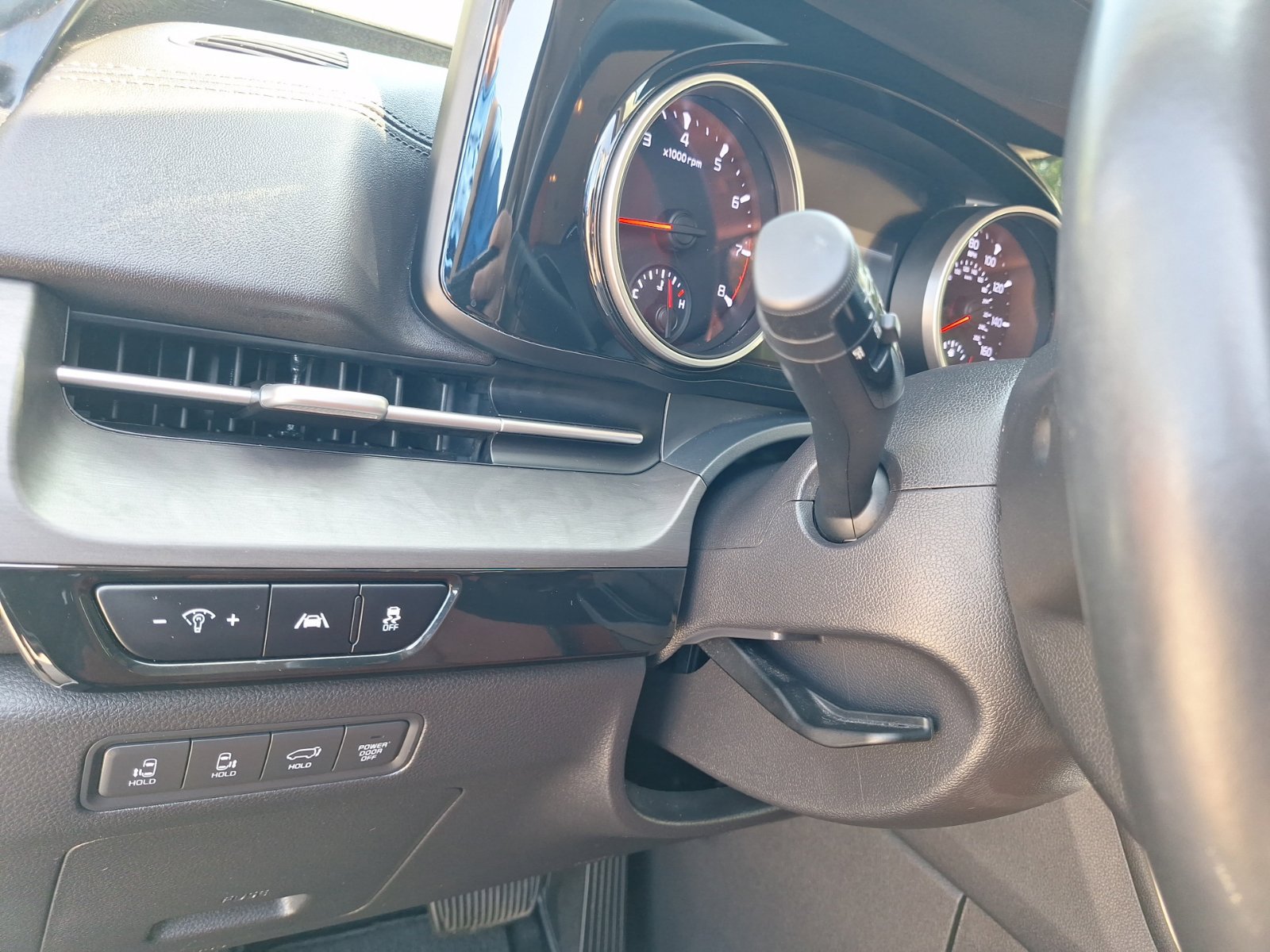 Used 2022 Kia Carnival SX FWD image 17