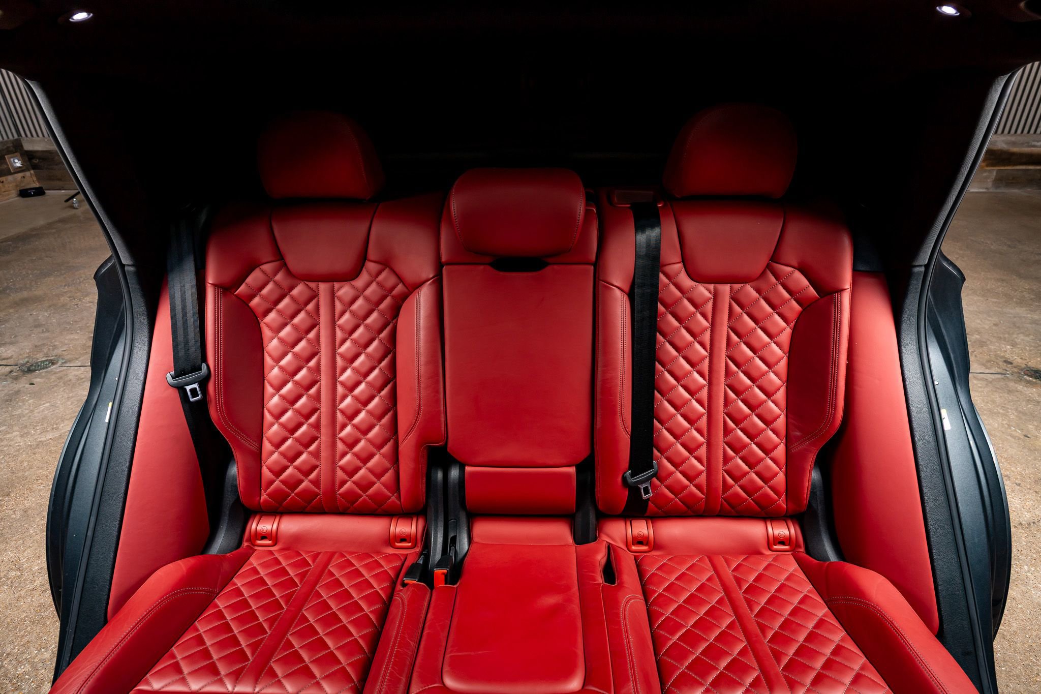 Used 2024 Audi SQ5 Prestige image 29