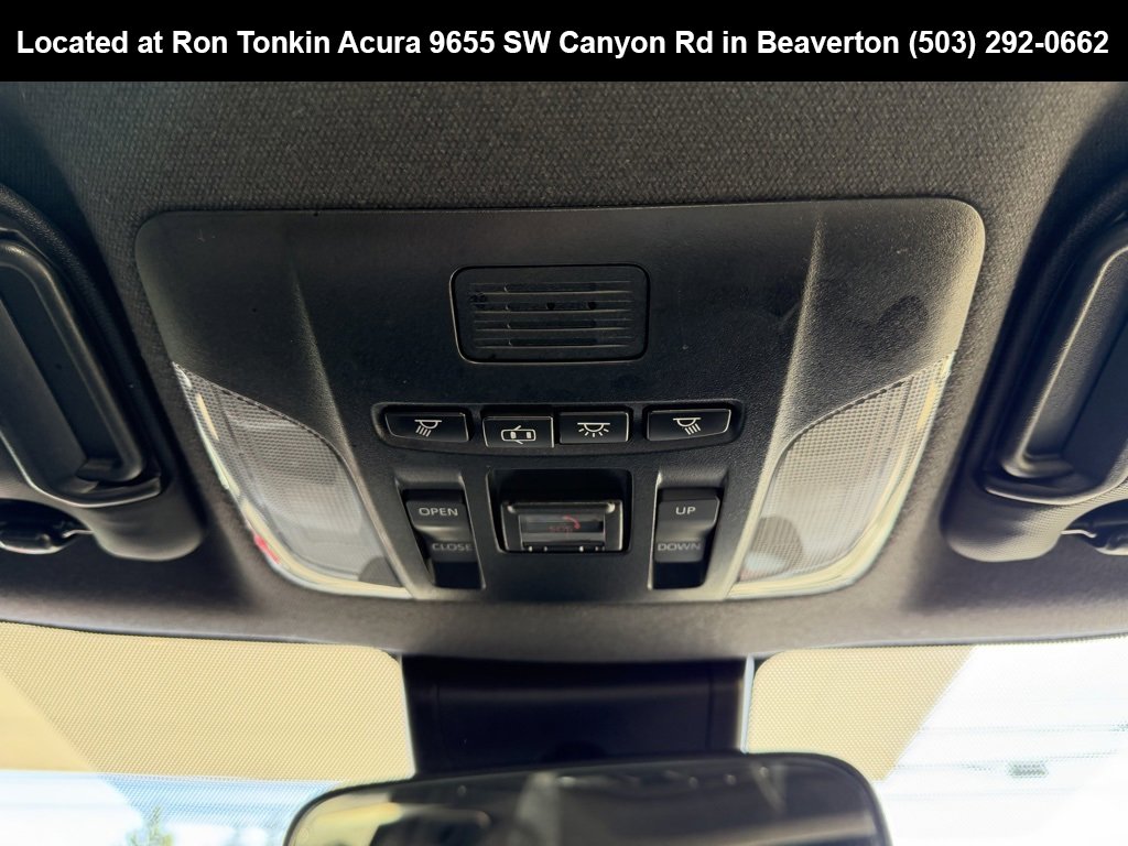 Used 2021 Toyota Corolla SE w/ SE Premium Package image 26