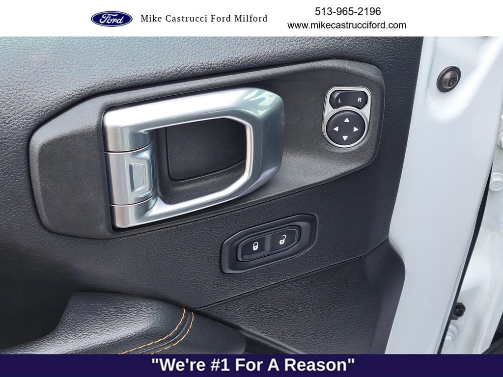 Used 2022 Jeep Wrangler Unlimited Sahara image 22