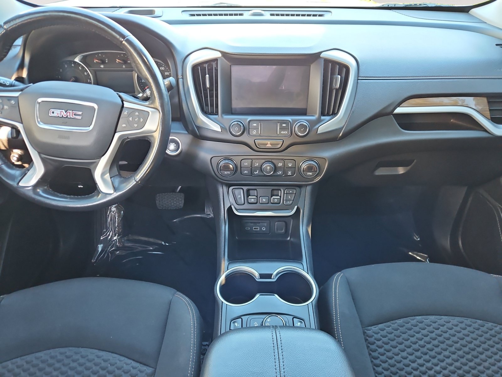 Used 2021 GMC Terrain SLE w/ Driver Convenience Package FWD image 11