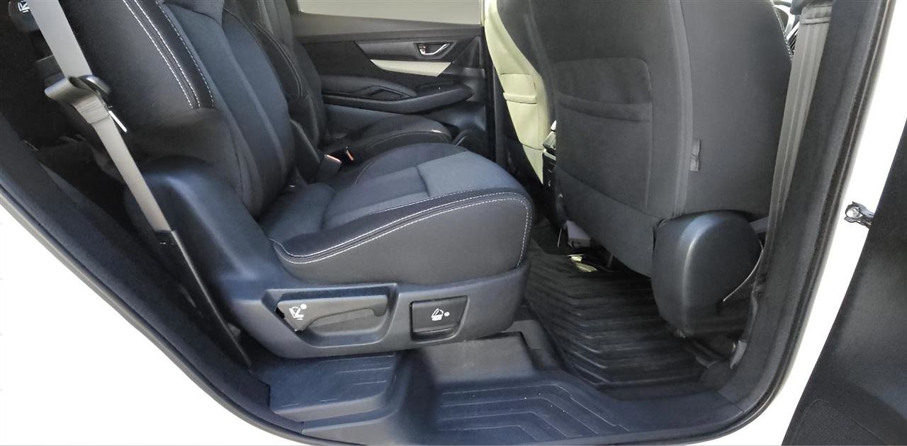 Used 2020 Subaru Ascent Premium w/ Sport Package AWD/4WD image 32