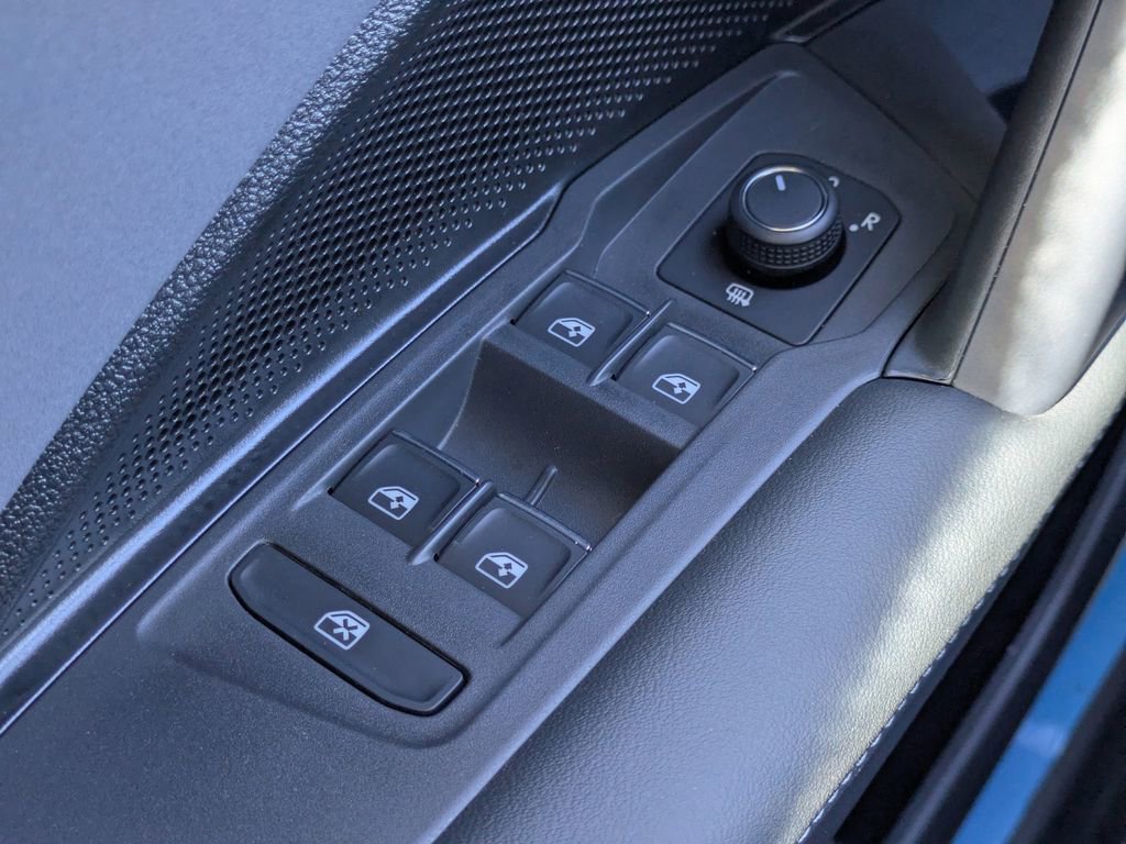 New 2026 Volkswagen Tiguan SE AWD/4WD image 23