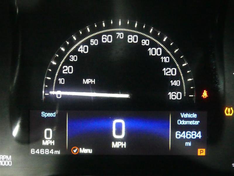 Used 2018 Cadillac XT5 Luxury w/ Driver Awareness Package image 34