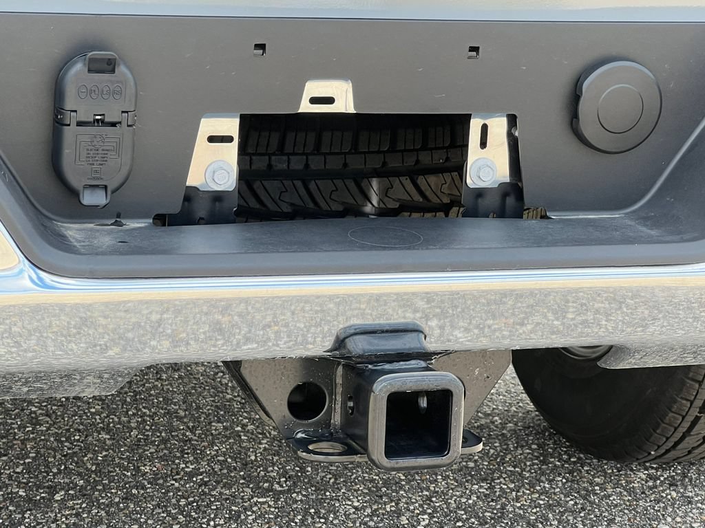 New 2025 GMC Sierra 1500 Pro w/ Pro Value Package AWD/4WD image 4