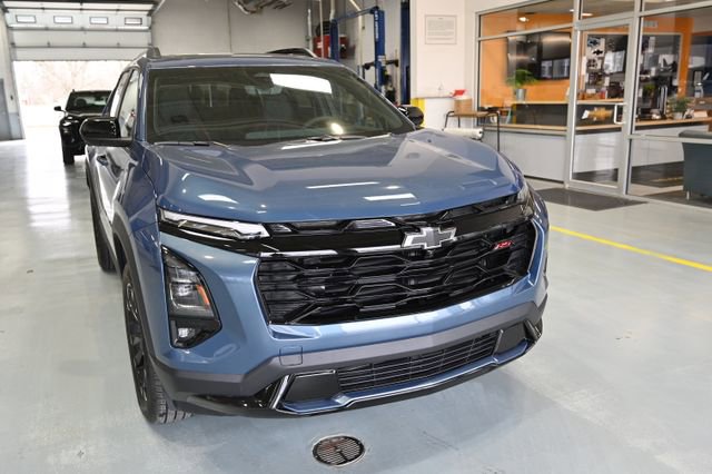 New 2026 Chevrolet Equinox RS w/ Convenience Package III image 3