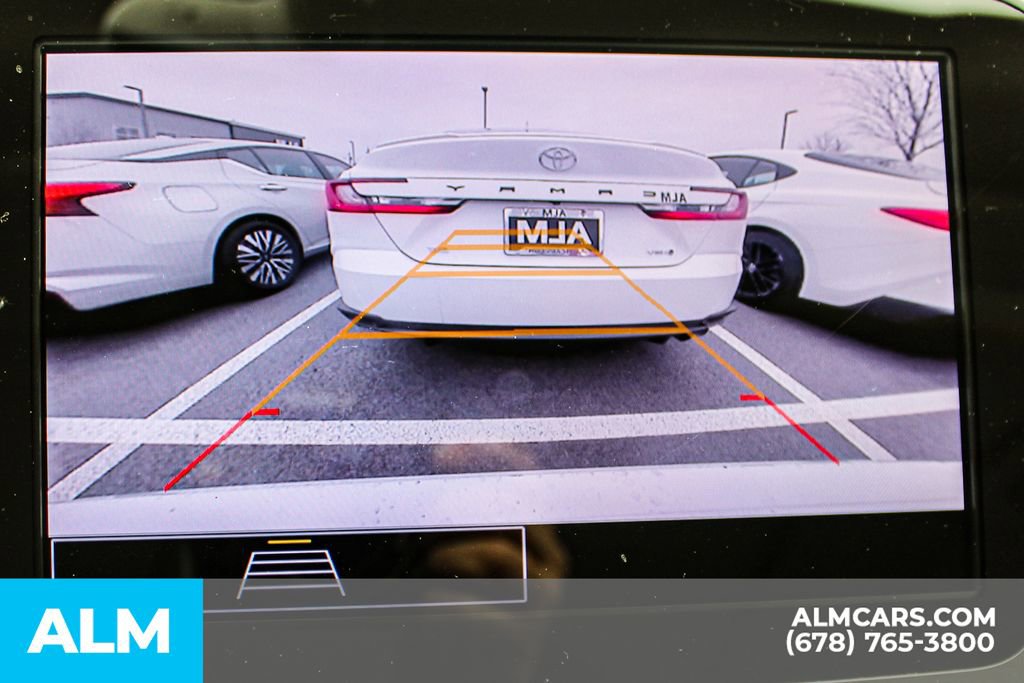 Used 2023 Chevrolet Malibu LT image 31