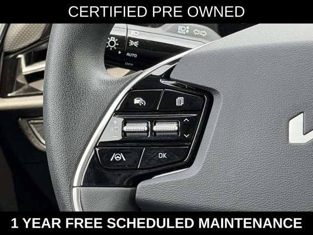 Used 2025 Kia Niro LX FWD image 24