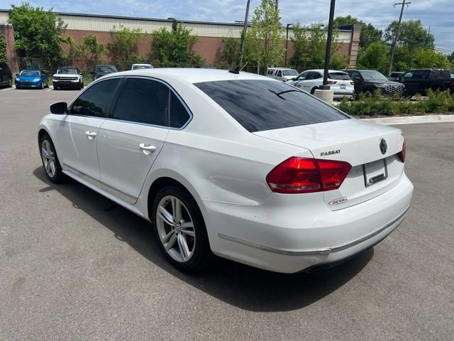 Used 2013 Volkswagen Passat TDI SEL Premium FWD image 7