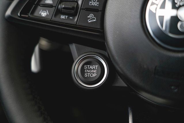 New 2025 Alfa Romeo Stelvio Sprint image 29