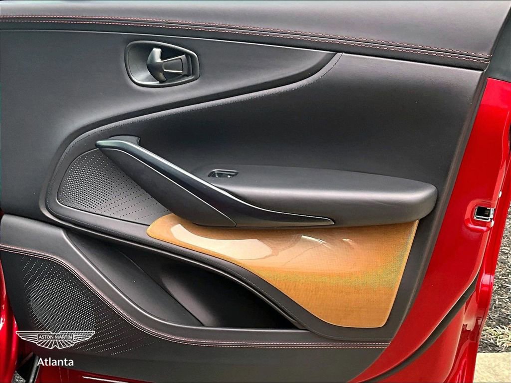 Used 2023 Aston Martin DBX 707 image 19