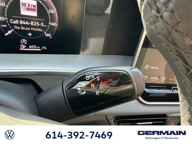 New 2026 Volkswagen Tiguan SE R-Line image 26