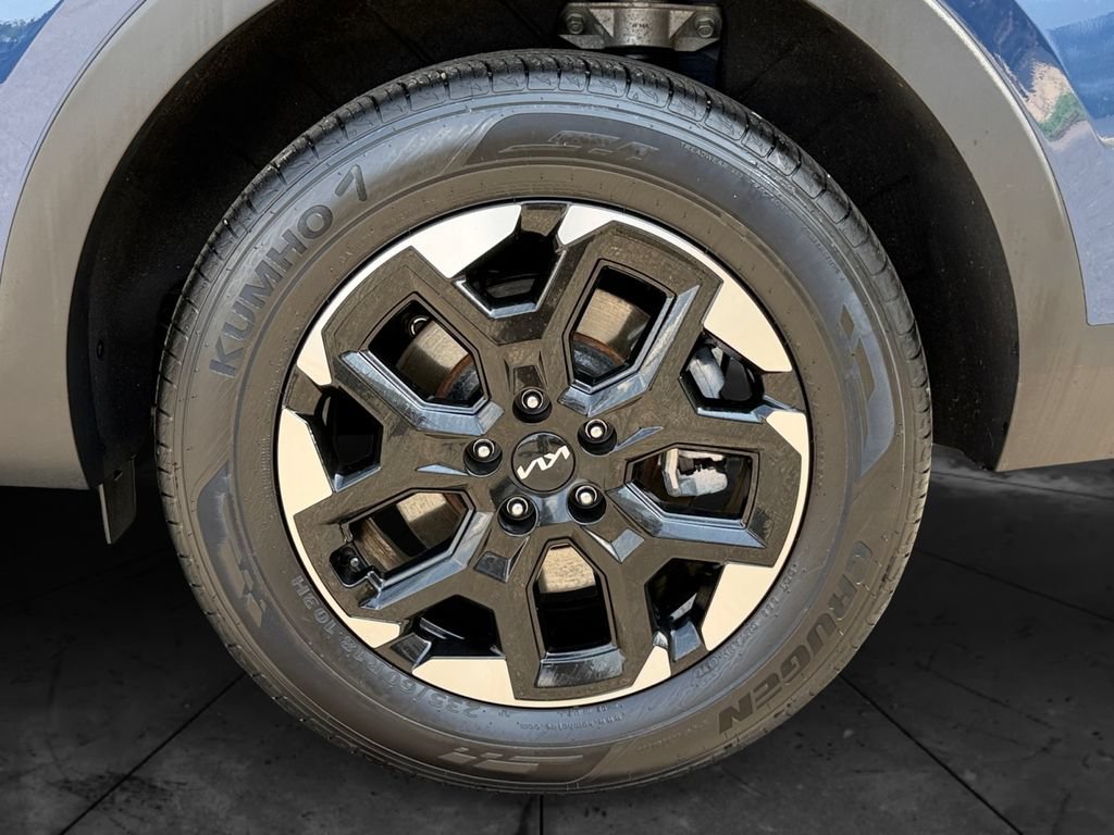 Used 2025 Kia Sorento S AWD/4WD image 27