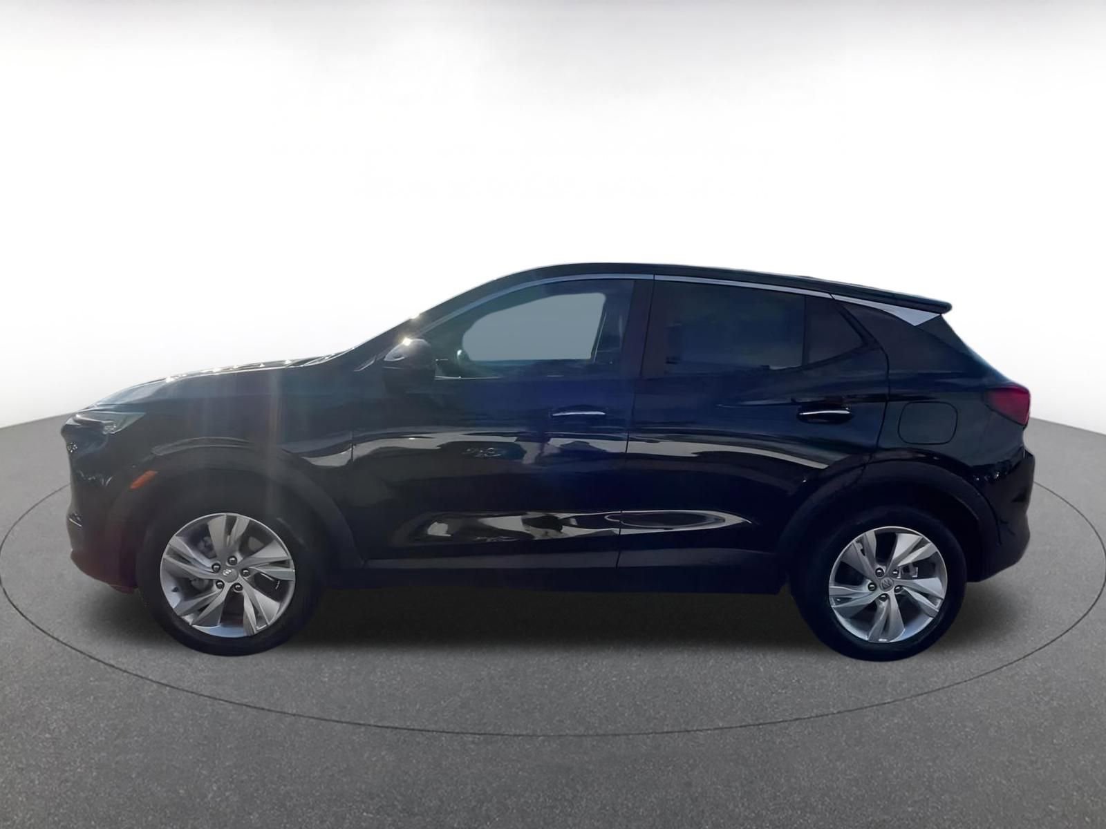 Used 2025 Buick Encore GX Preferred image 9