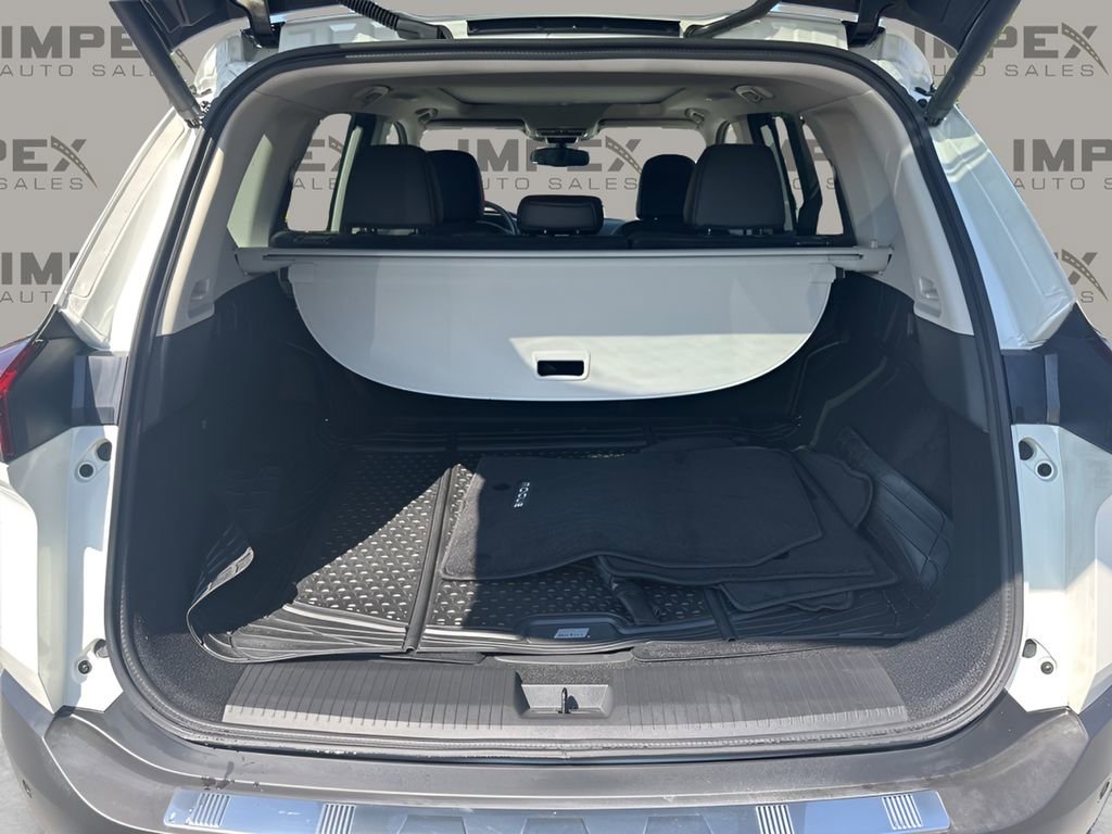 Used 2021 Nissan Rogue SL w/ Premium Package image 30