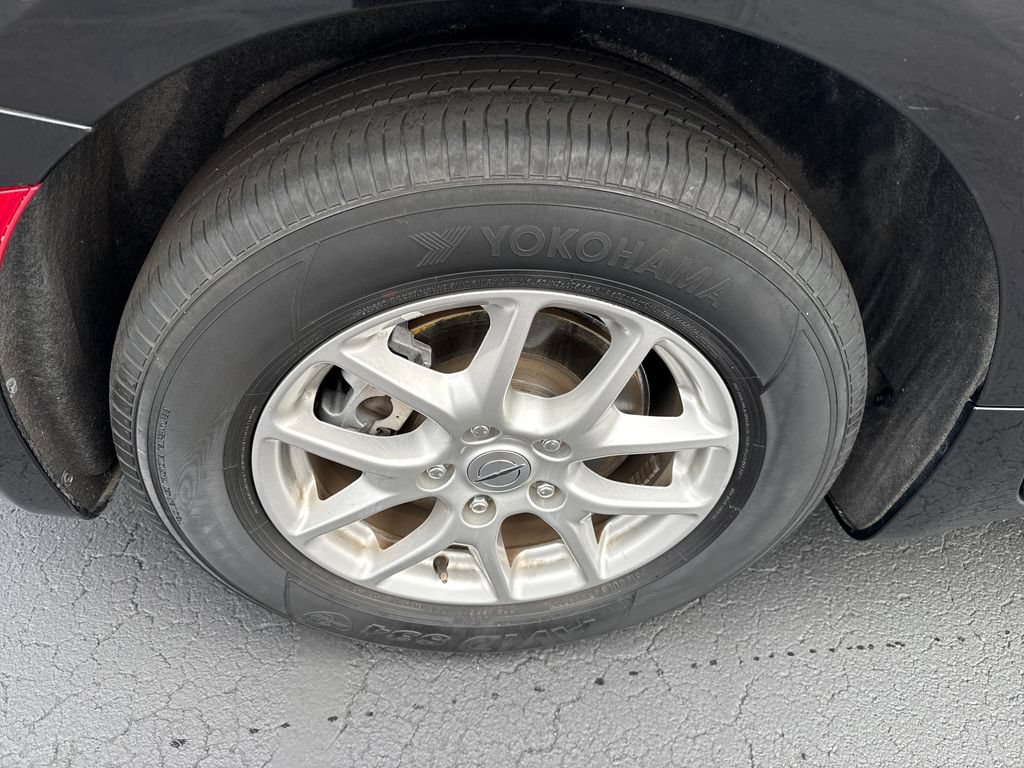 Used 2024 Chrysler Pacifica Touring-L FWD image 26