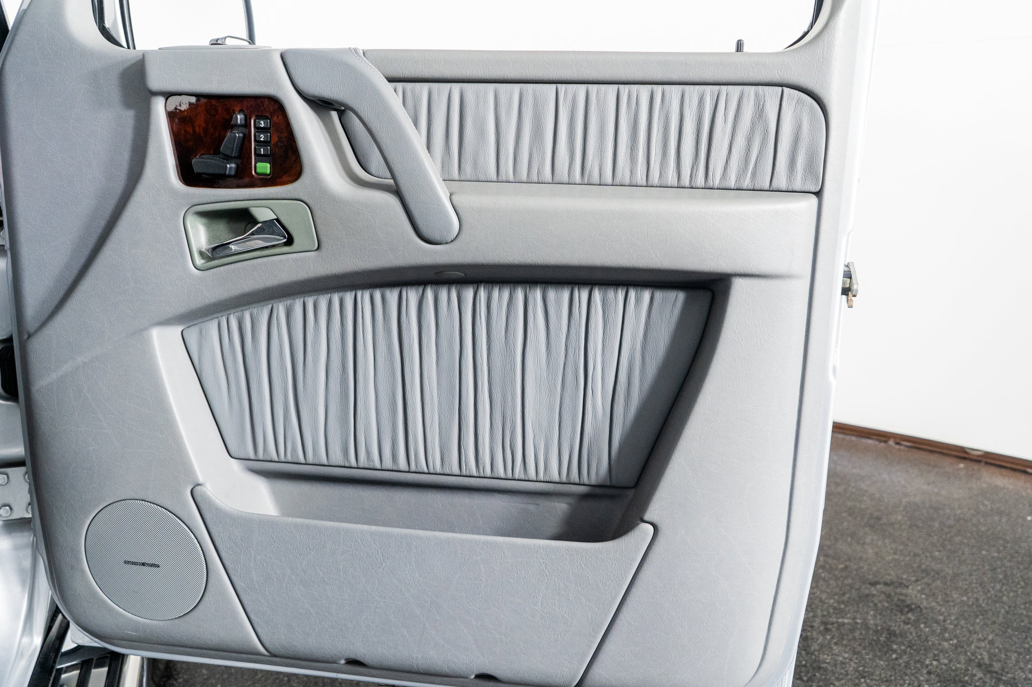 Used 2008 Mercedes-Benz G 500 image 99