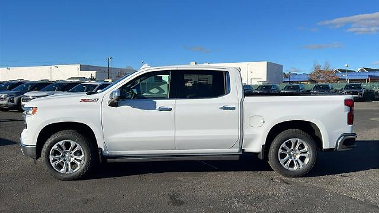 New 2026 Chevrolet Silverado 1500 LTZ w/ LTZ Premium Package image 9