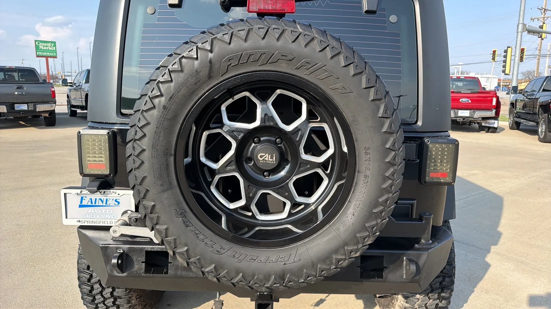 Used 2017 Jeep Wrangler Sport w/ Connectivity Group image 31