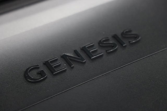 New 2027 Genesis Electrified GV70 Advance AWD/4WD image 7