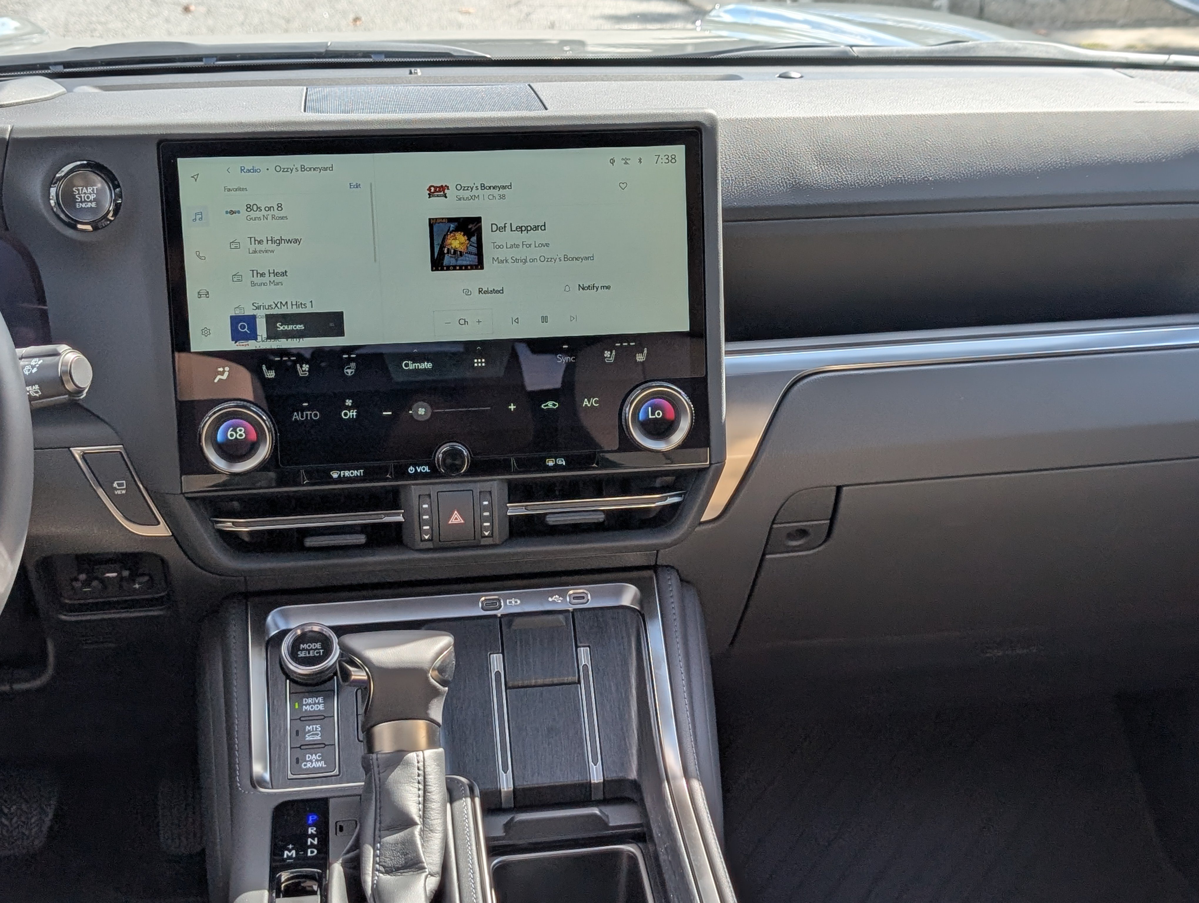 New 2026 Lexus GX 550 AWD/4WD image 15