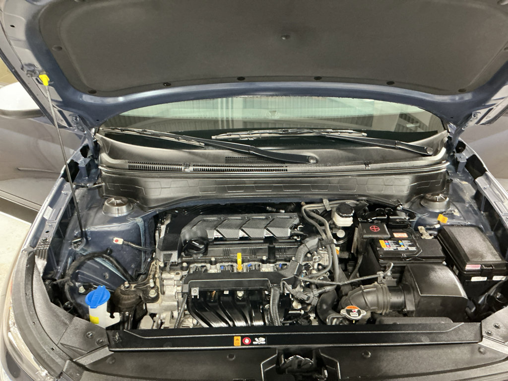 Certified 2024 Hyundai Venue Limited image 17